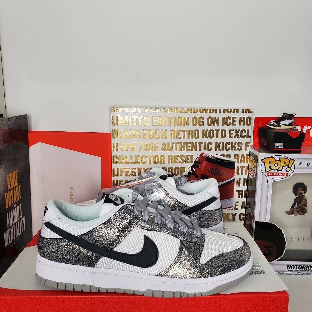 Nike Dunk Low Metallic Silver Golden Gals